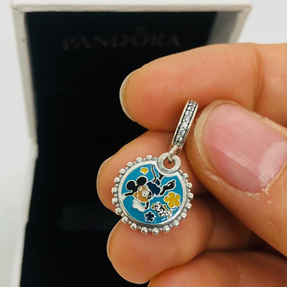 ✨🔥Pandora Swimming mickey charm S925 Silver with box